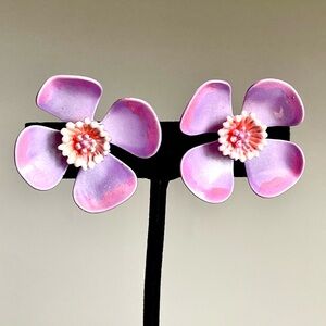 Vintage Enamel Flower Clip Earrings Purple Pink Gold Tone Statement Floral EUC